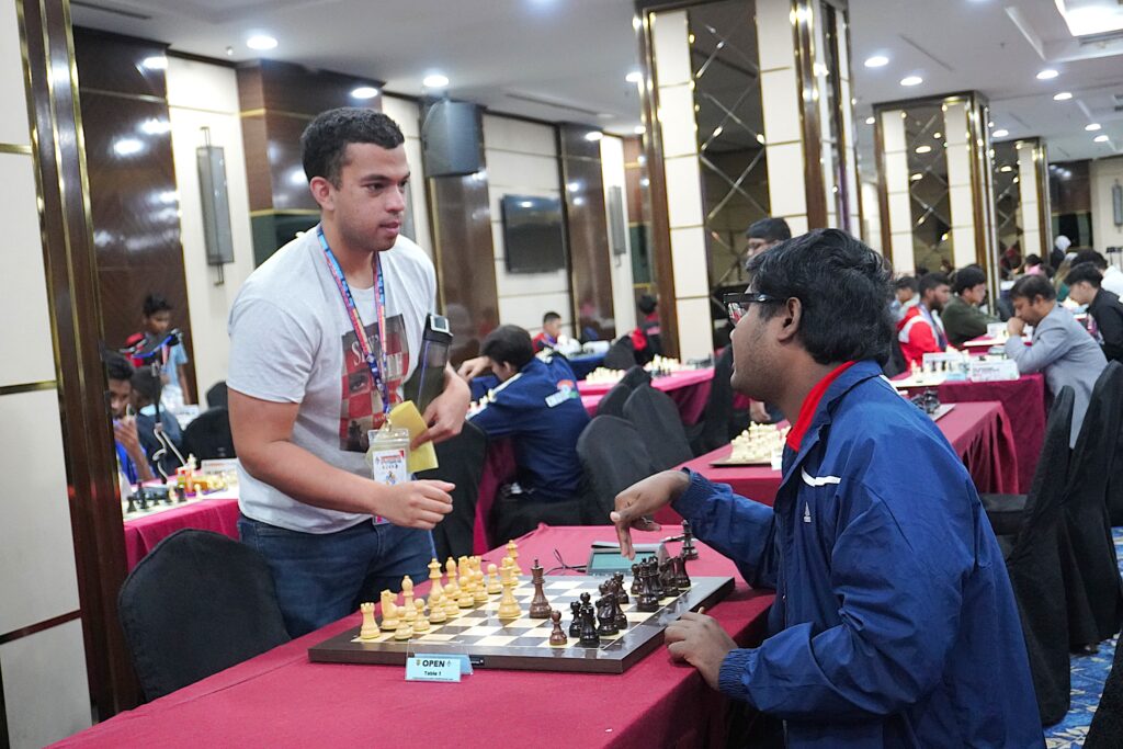 Commonwealth Chess Championship 2025 Round 8 - Fighting for the Podium as the Heat Intensifies